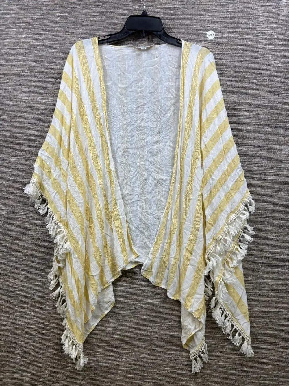 Umgee Fringed Shawl Wrap Womens Size 1XL/2XL White Yellow Striped Boho Casual